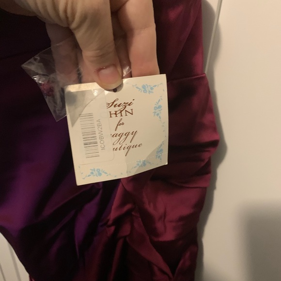 Suzi Chin satin stretch- NWT - 12 - Picture 4 of 9